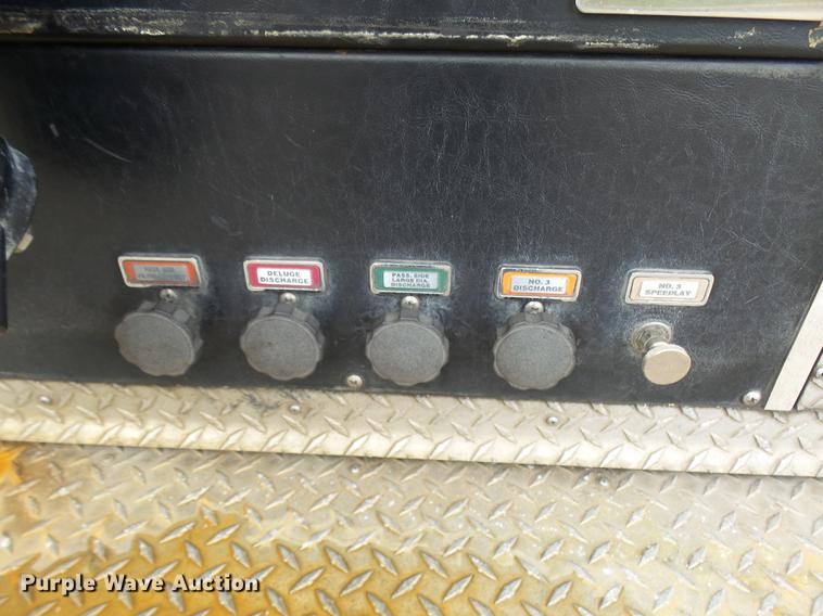 image for item DX9274 1996 Pierce fire truck