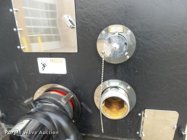 image for item DX9274 1996 Pierce fire truck