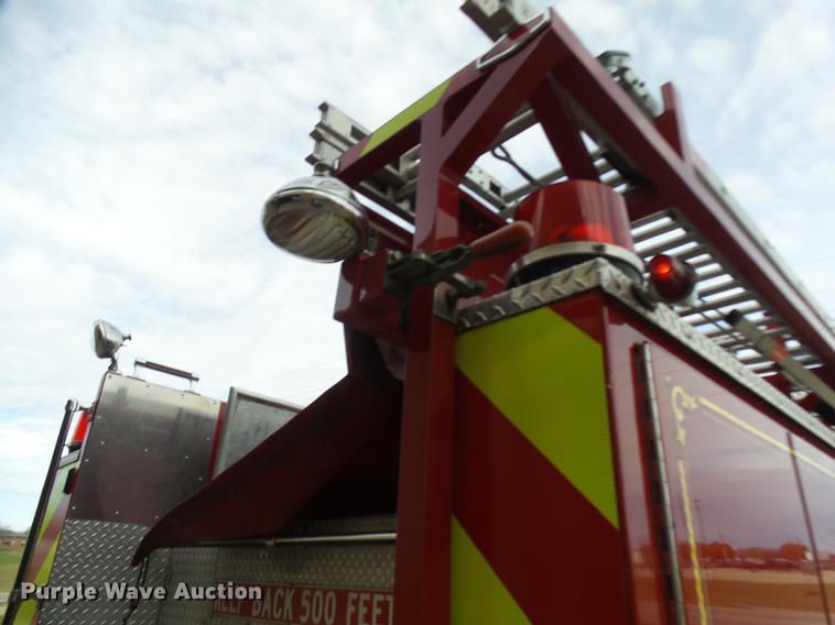 image for item DX9274 1996 Pierce fire truck