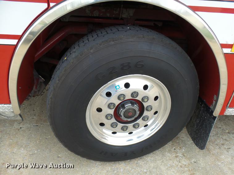 image for item DX9274 1996 Pierce fire truck