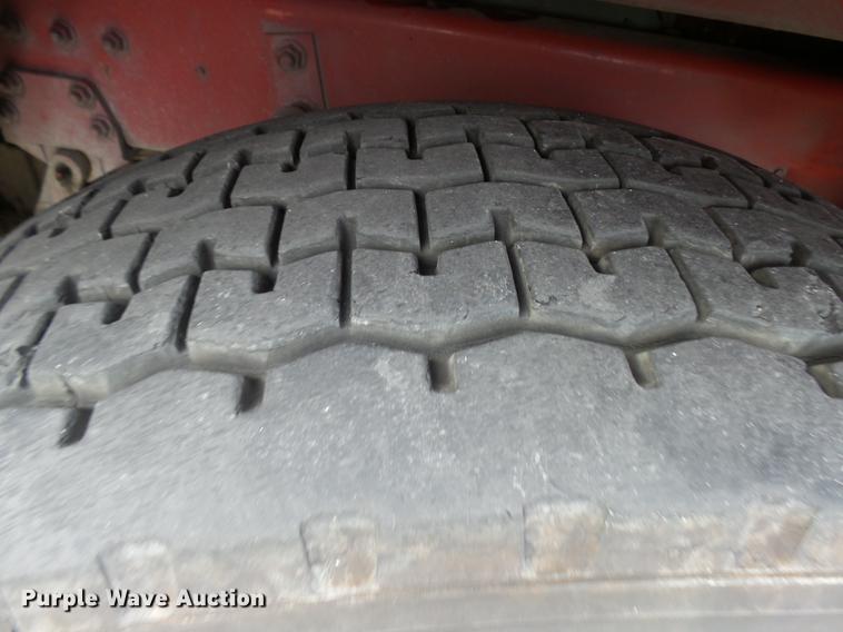 image for item DX9274 1996 Pierce fire truck