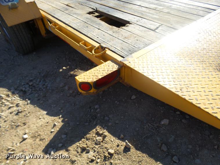 image for item DX9319 2008 Sure Trac ST79184TE-B-140 tilt deck trailer