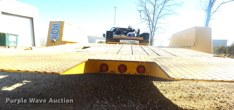 image for item DX9319 2008 Sure Trac ST79184TE-B-140 tilt deck trailer
