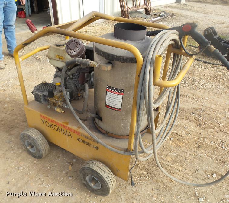 image for item DX9331 Yokohma pressure washer