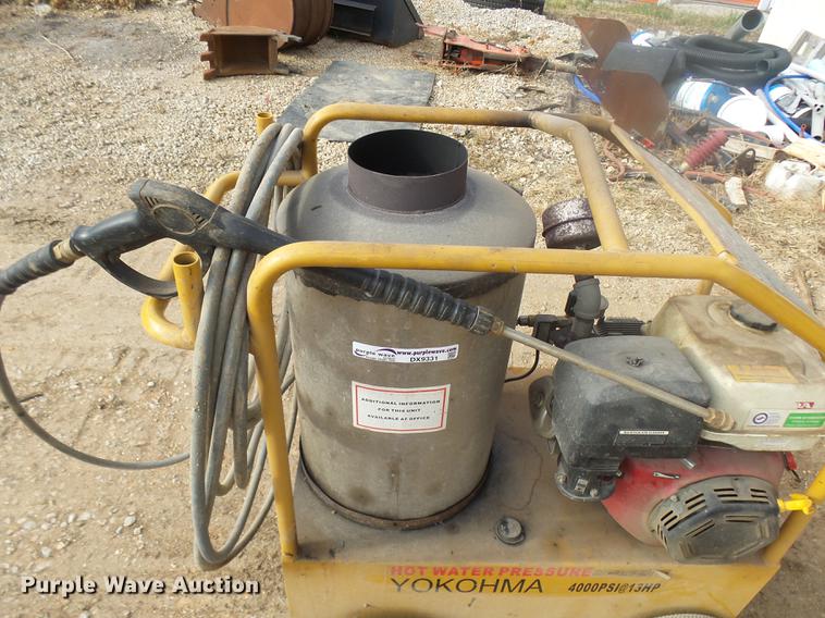 image for item DX9331 Yokohma pressure washer