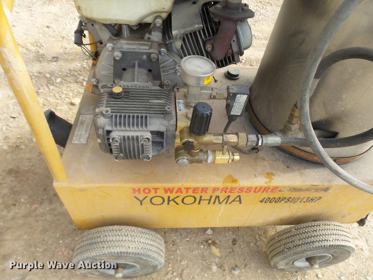 image for item DX9331 Yokohma pressure washer