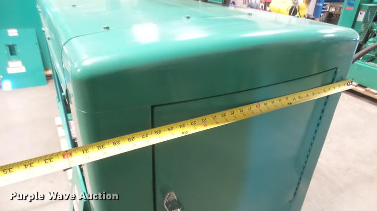 image for item DX9918 Cummins/Onan 35EK generator with transfer switch