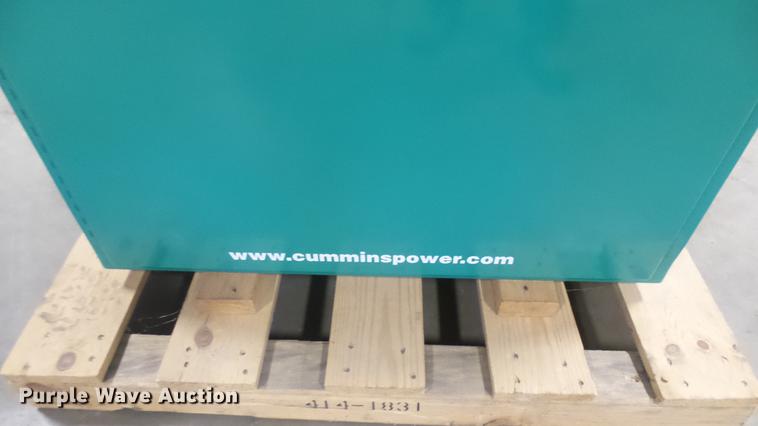 image for item DX9918 Cummins/Onan 35EK generator with transfer switch