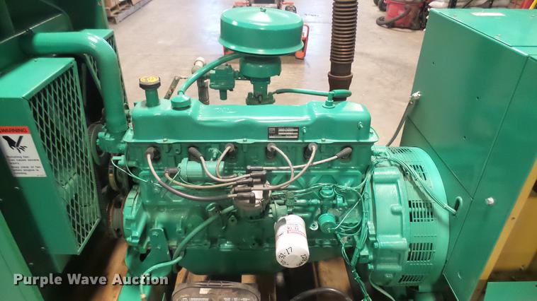 image for item DX9919 Cummins/Onan 30 EK generator with transfer switch