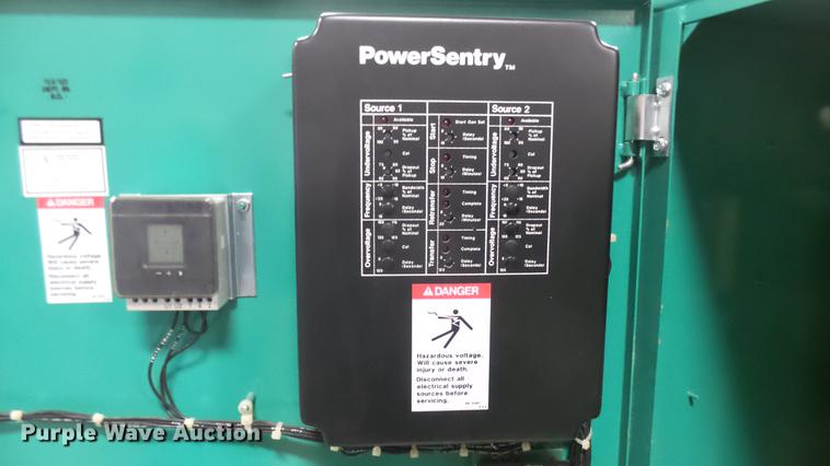 image for item DX9919 Cummins/Onan 30 EK generator with transfer switch