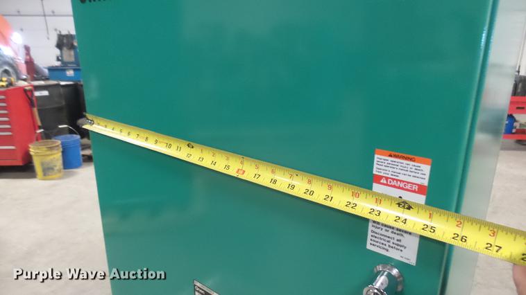 image for item DX9919 Cummins/Onan 30 EK generator with transfer switch