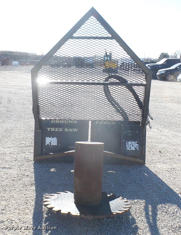 image for item DX9924 Ground Force tree saw