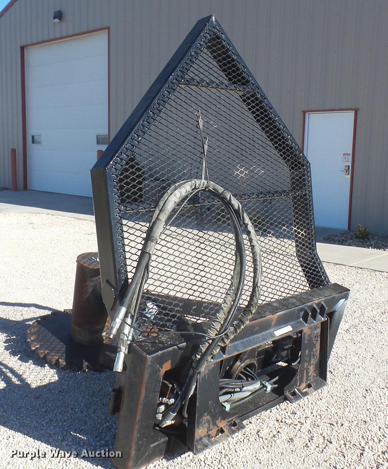 image for item DX9924 Ground Force tree saw