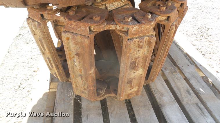 image for item DX9929 Steel skid steer tracks