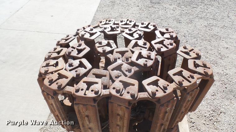 image for item DX9929 Steel skid steer tracks