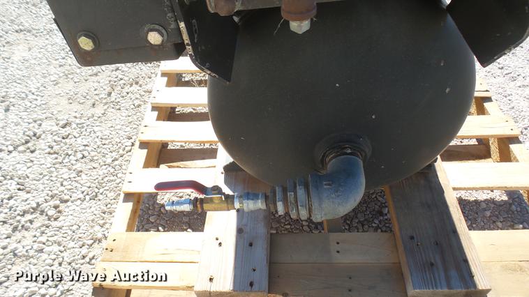 image for item DX9933 Air compressor