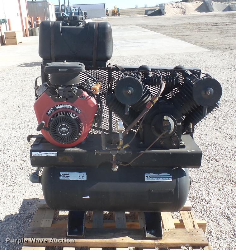 image for item DX9933 Air compressor