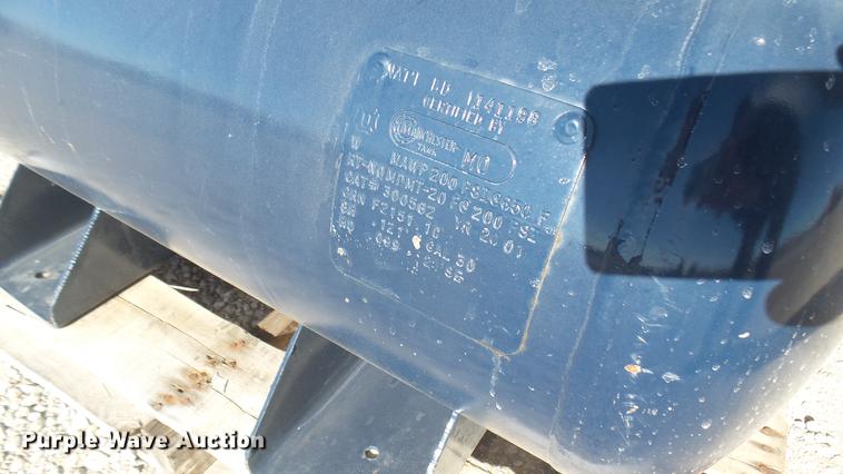 image for item DX9934 (2) steel air tanks