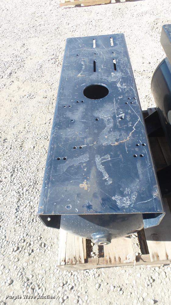 image for item DX9934 (2) steel air tanks