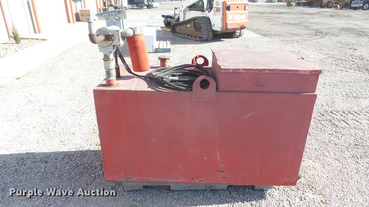 image for item DX9936 Steel fuel tank