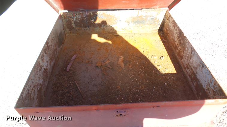 image for item DX9936 Steel fuel tank