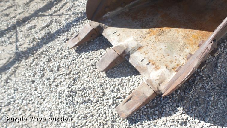 image for item DX9937 Excavator bucket