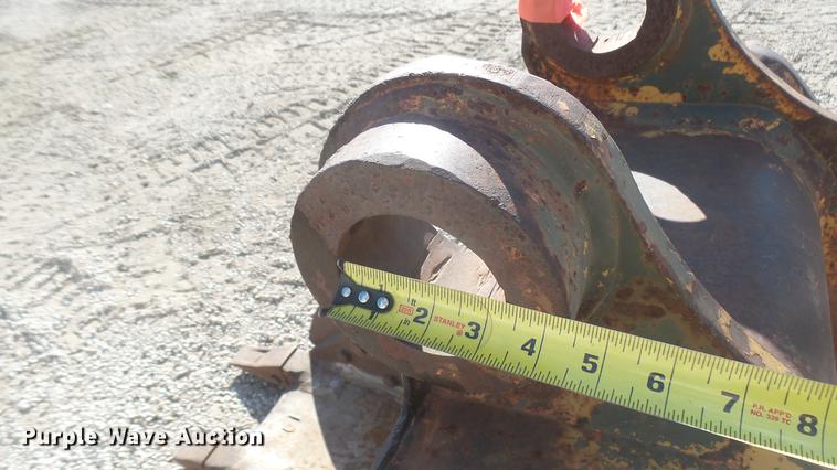 image for item DX9937 Excavator bucket