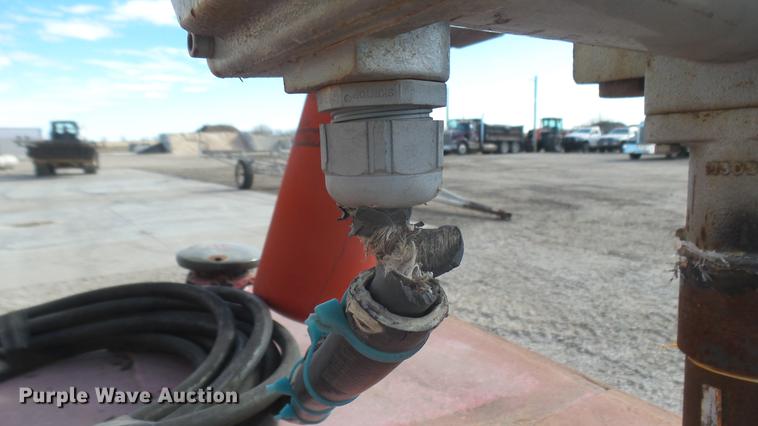 image for item DX9939 Steel fuel tank