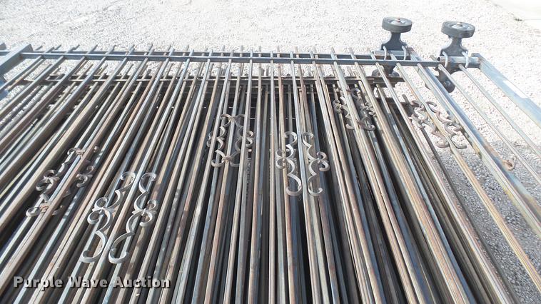 image for item DX9940 Rod iron fencing