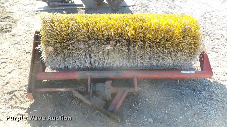 image for item DX9951 Broom