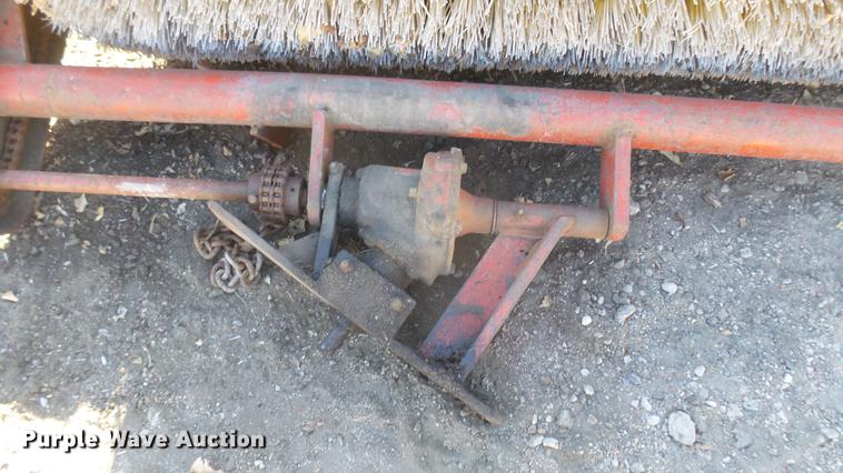 image for item DX9951 Broom