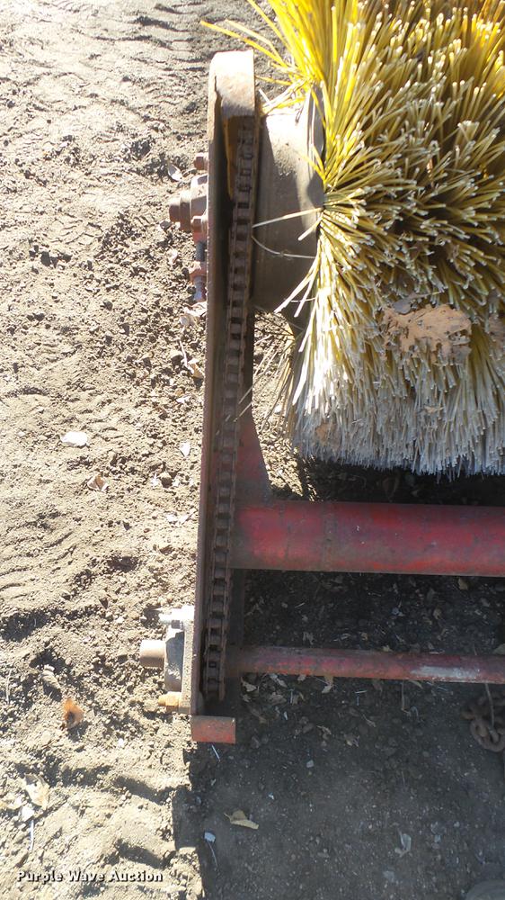 image for item DX9951 Broom