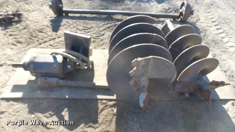 image for item DX9952 Mcmillen skid steer auger