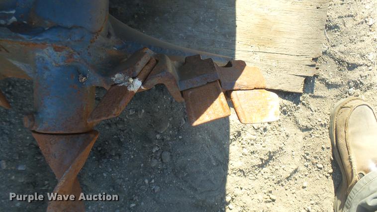 image for item DX9952 Mcmillen skid steer auger