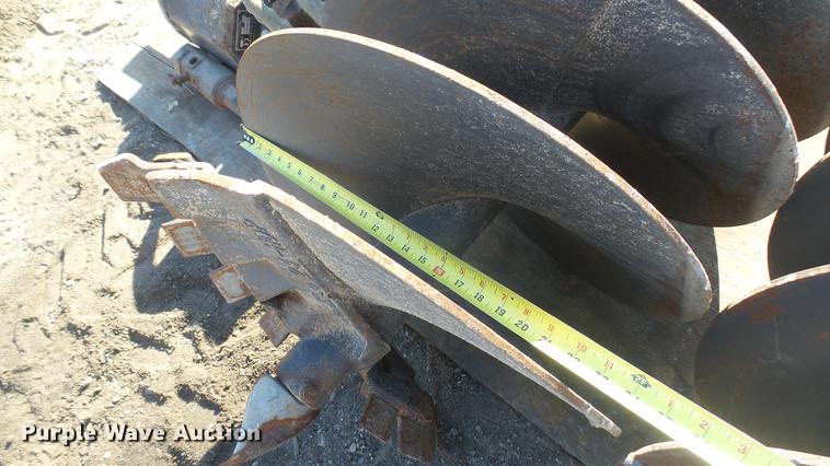 image for item DX9952 Mcmillen skid steer auger