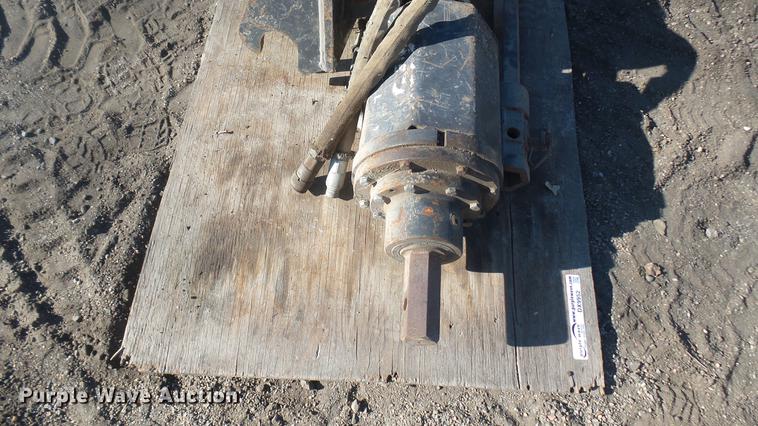 image for item DX9952 Mcmillen skid steer auger