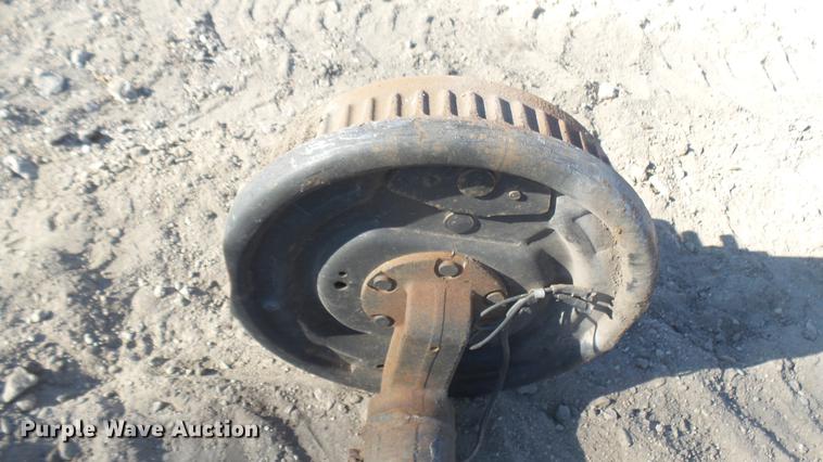 image for item DX9953 Trailer axle