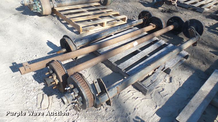 image for item DX9955 (4) trailer axles