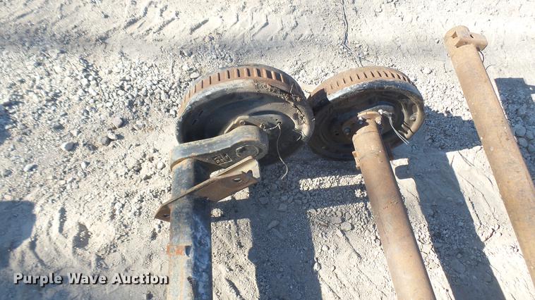 image for item DX9955 (4) trailer axles