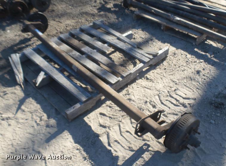 image for item DX9957 Trailer axle