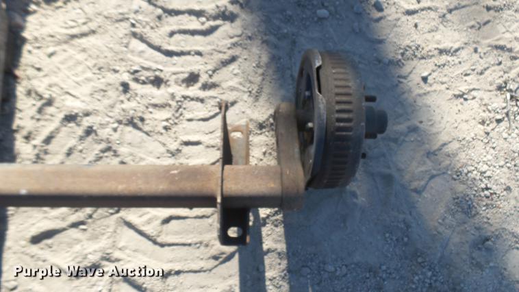 image for item DX9957 Trailer axle