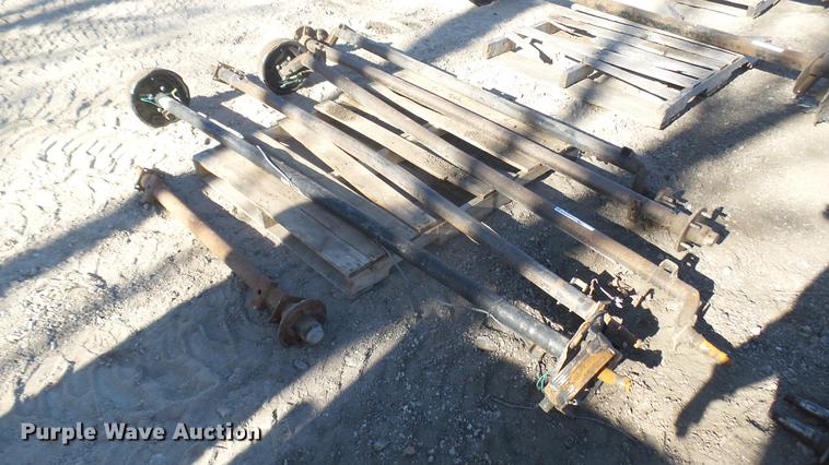 image for item DX9958 (6) trailer axles