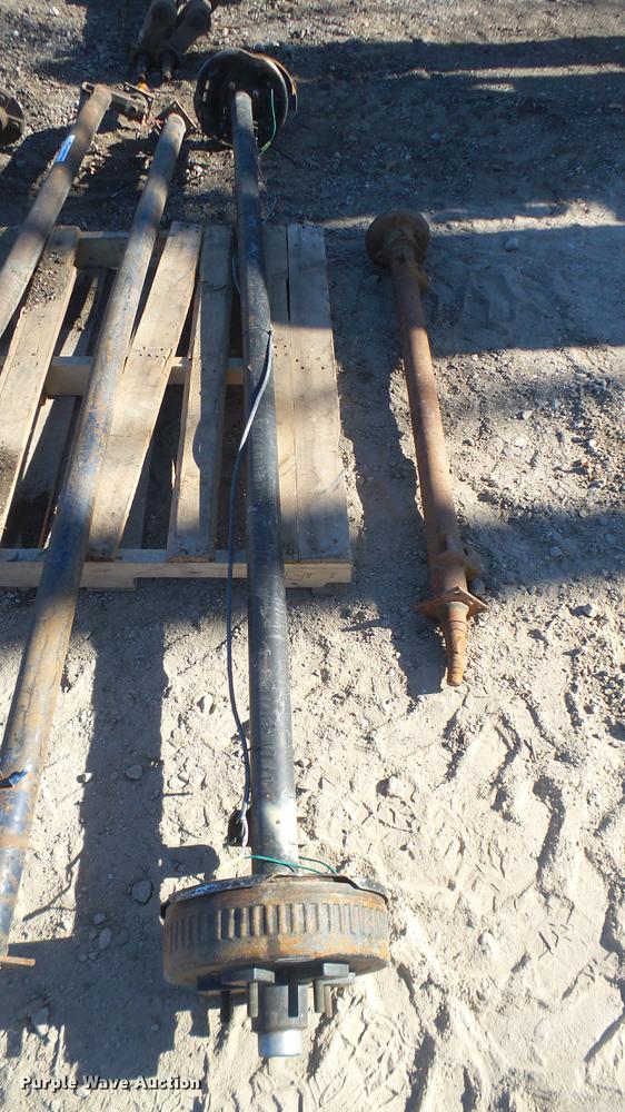 image for item DX9958 (6) trailer axles