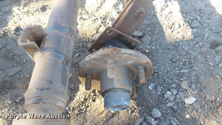 image for item DX9958 (6) trailer axles