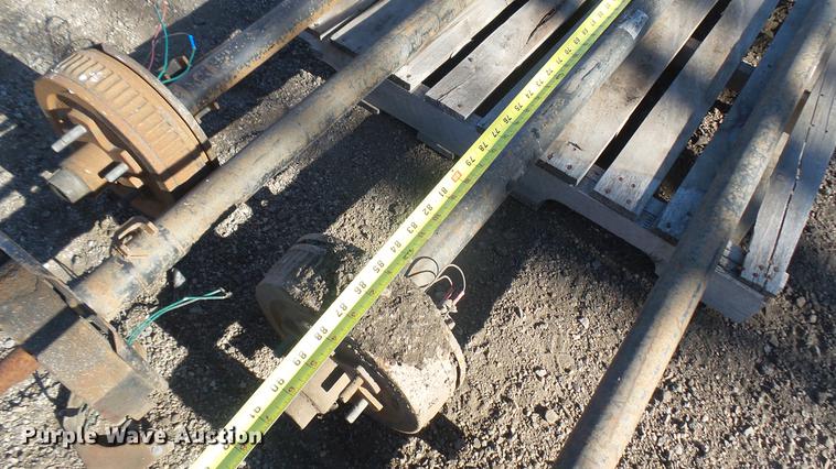 image for item DX9960 (4) trailer axles