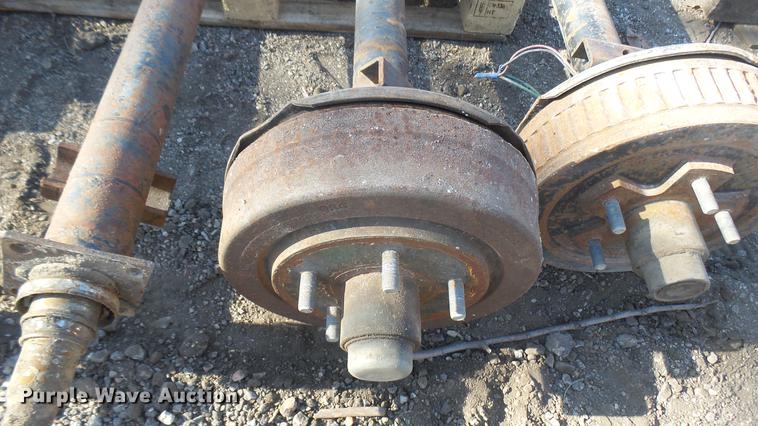image for item DX9961 (5) trailer axles