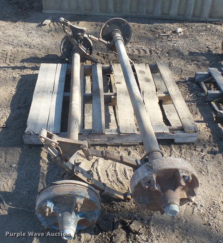 image for item DX9963 (2) axles