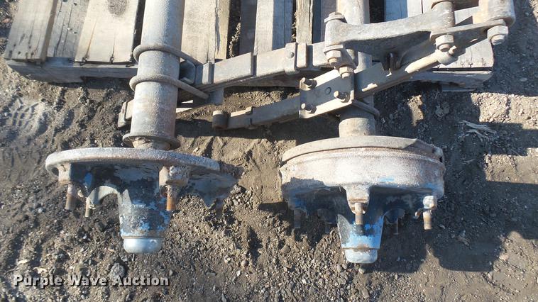 image for item DX9963 (2) axles