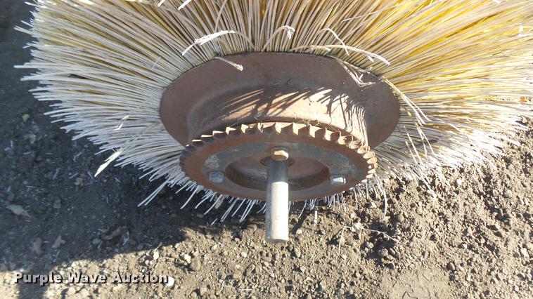 image for item DX9966 Broom