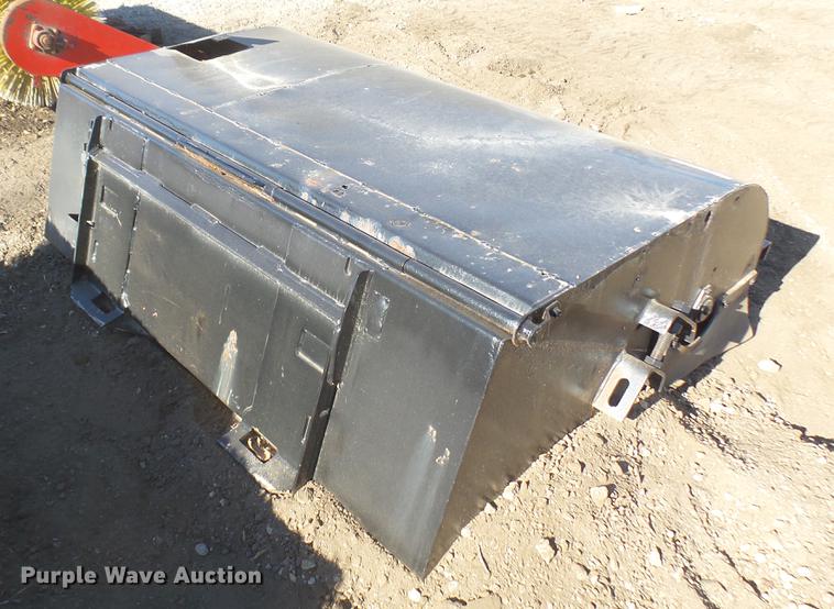 image for item DX9967 Skid steer broom